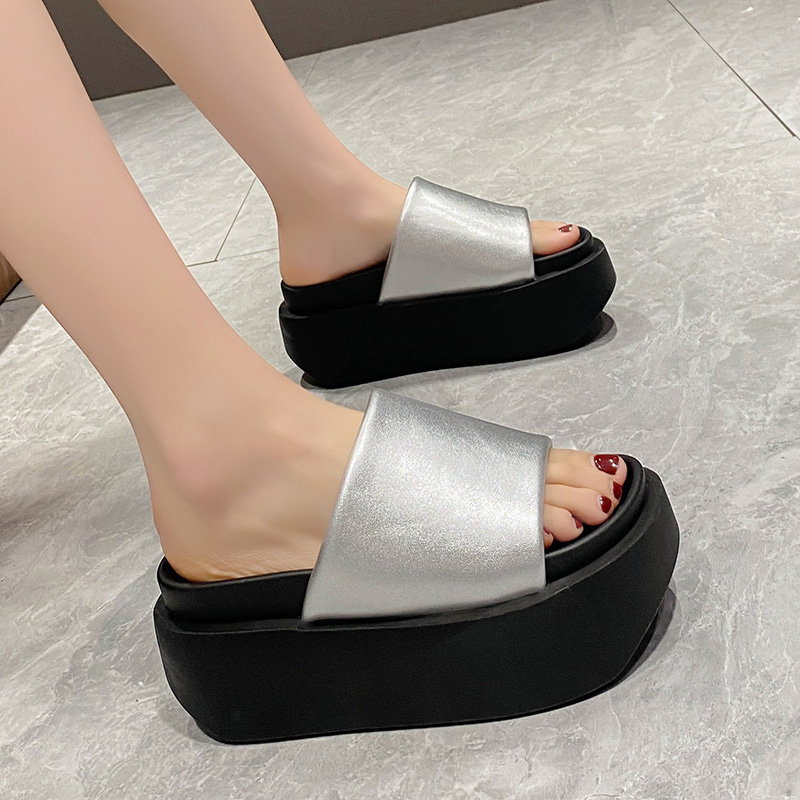 Women's Summer Open-Toe Casual Beach Wedge Slippers - Thick-Soled Height-Increasing Outdoor Shoes for Vacation Style
