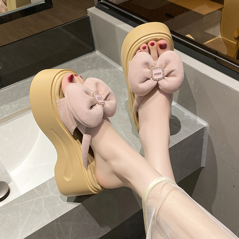 Women's Summer Platform Sandals - Thick-Soled, Elegant Height-Increasing Fairy Beach Shoes for Outdoor 2025 Style