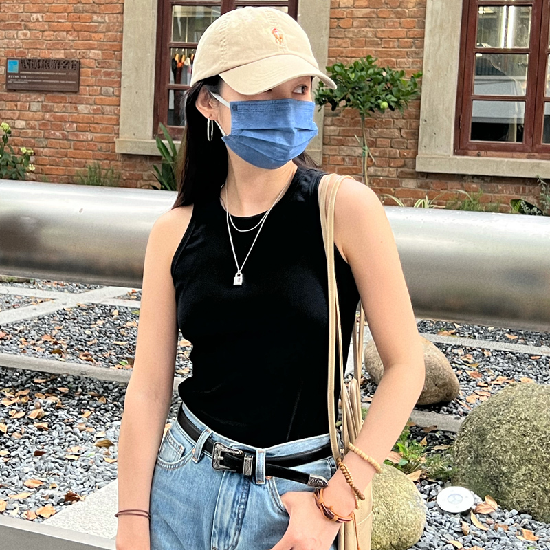 Women's Three-Color Slim-Fit Camisole - Sleeveless T-Shirt for Autumn 2022, Versatile Base Layer for Casual Outfits