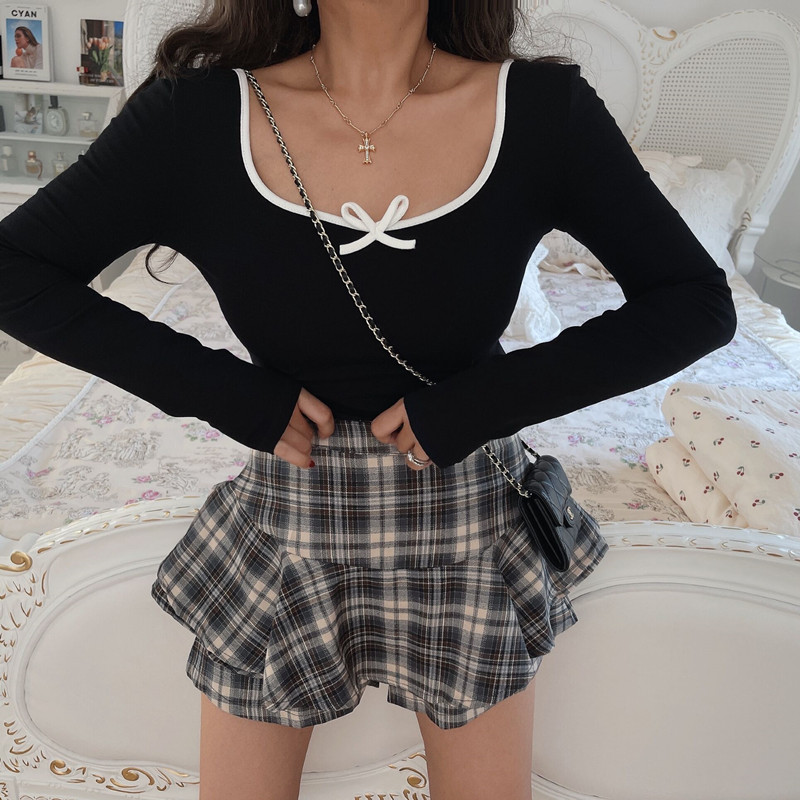 Women's Vintage-Inspired Big Round Neck Bow T-shirt - Spring Summer Sexy Tight Fit Top