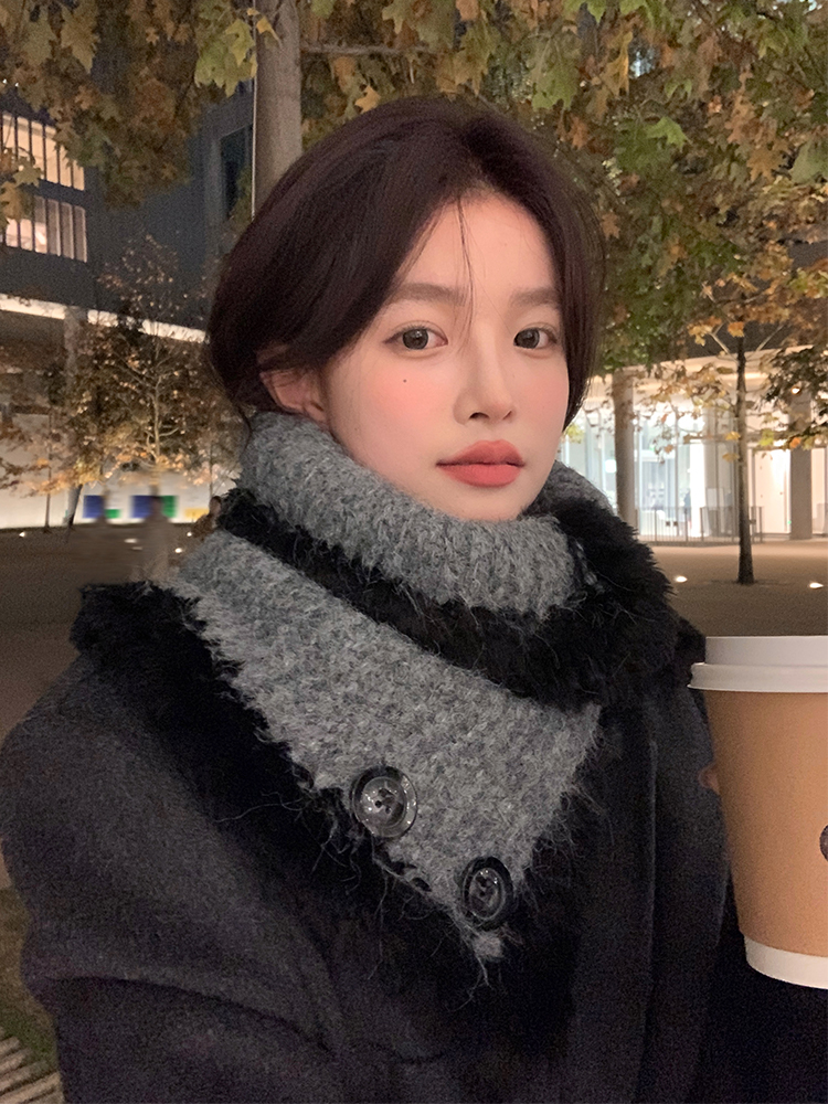 Women's Winter 2024 Button Neck Scarf Shawl - Cozy High-Quality Wrap for Cold Weather Fashion