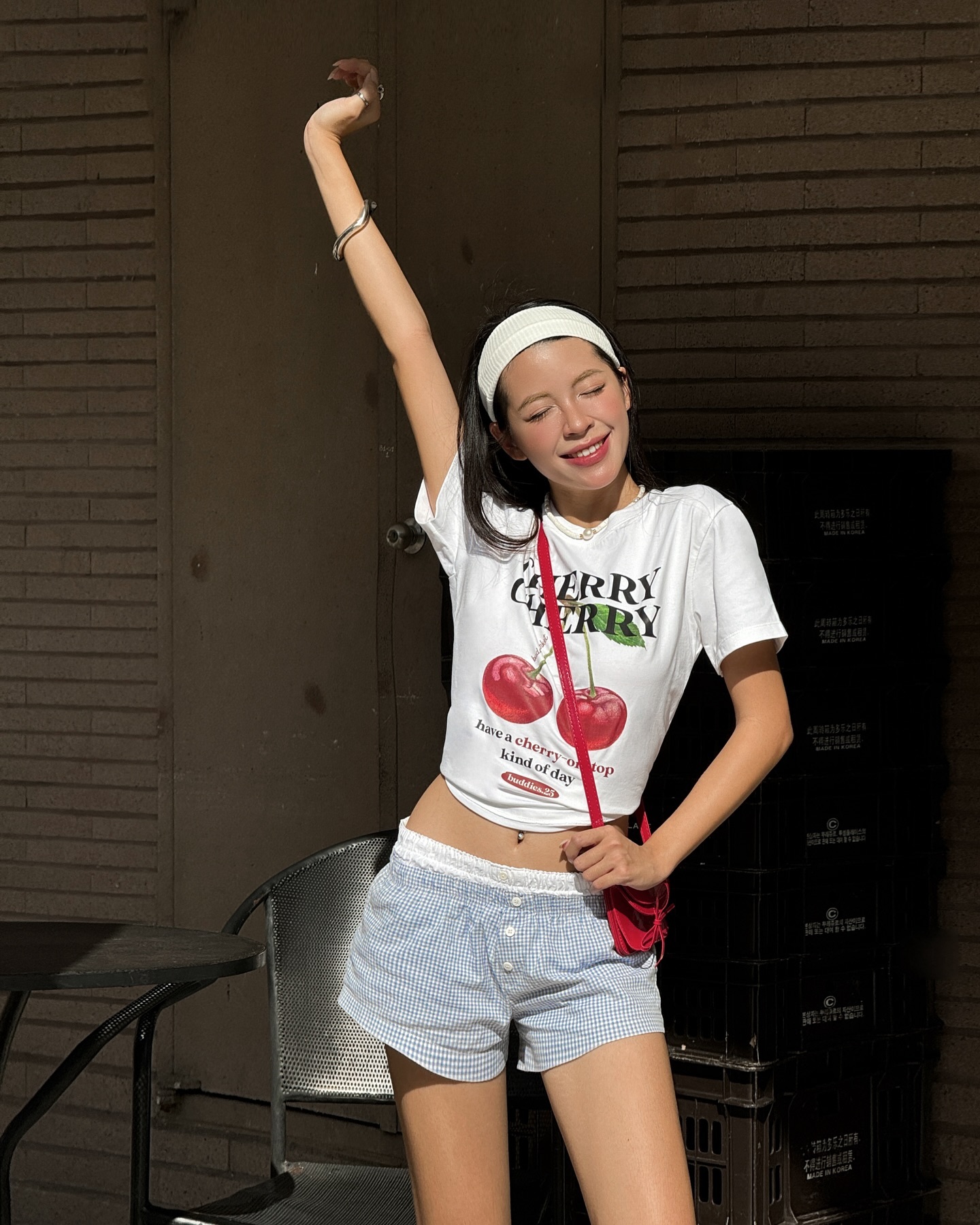 Y2K American Retro Cherry Print Off-Shoulder Short Sleeve Crop Top for Women - Slim Fit Trendy Fashion