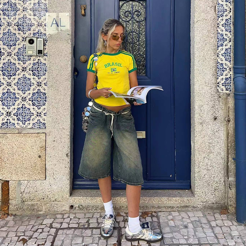 Y2K American Retro Football Sports Short Sleeve Crop Top for Women - Summer Slim Fit Shoulder-Baring Shirt